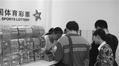 形中成为公 形中成为公